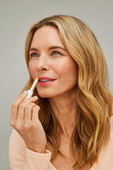 Just Kissed® Sävyttävä hoide huulille ja poskille