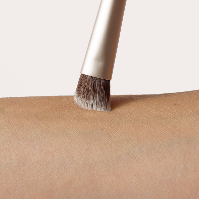Fluffy Eye Brush